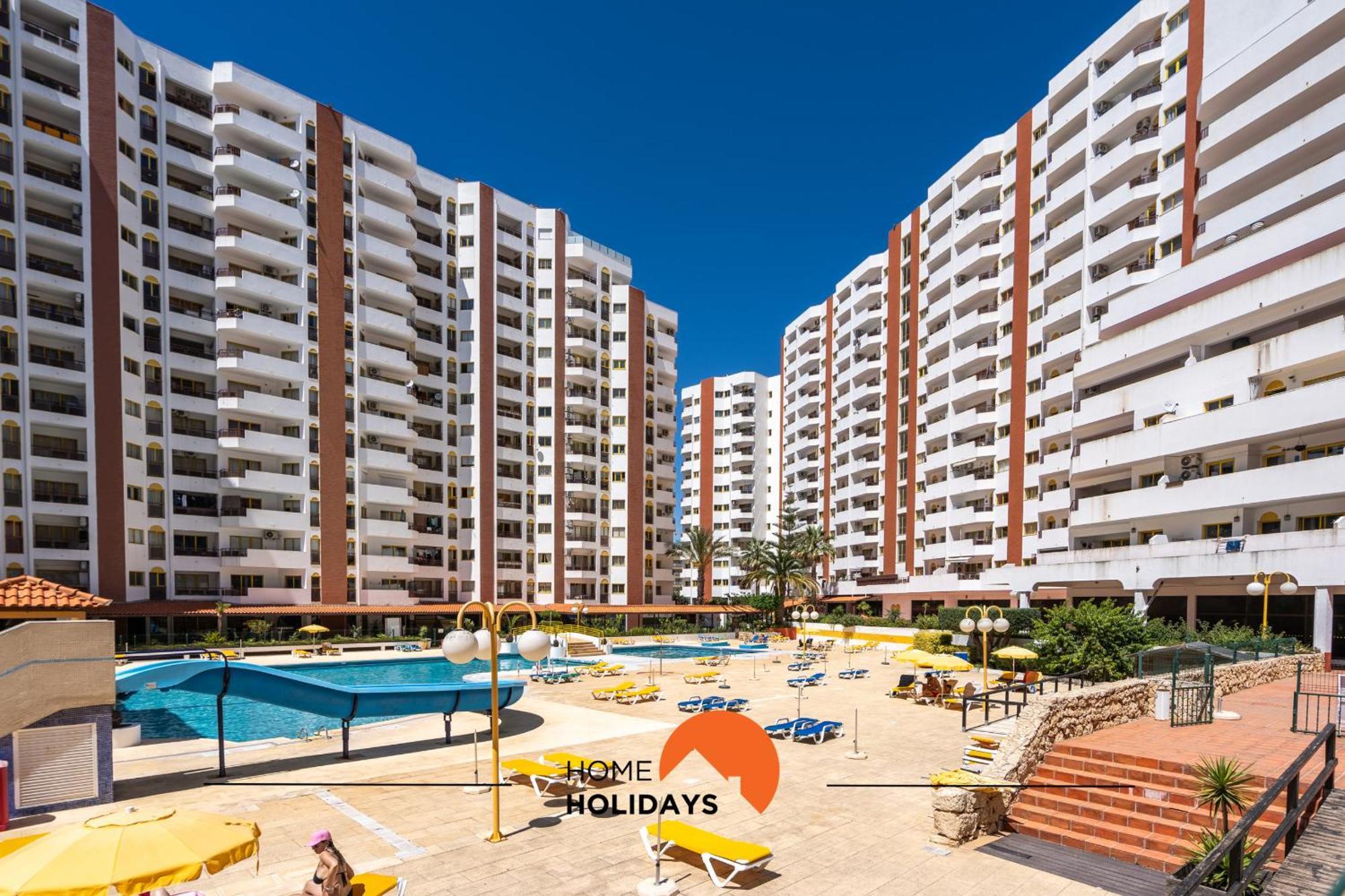 #149 Rocha By Holidays Apartment Portimao